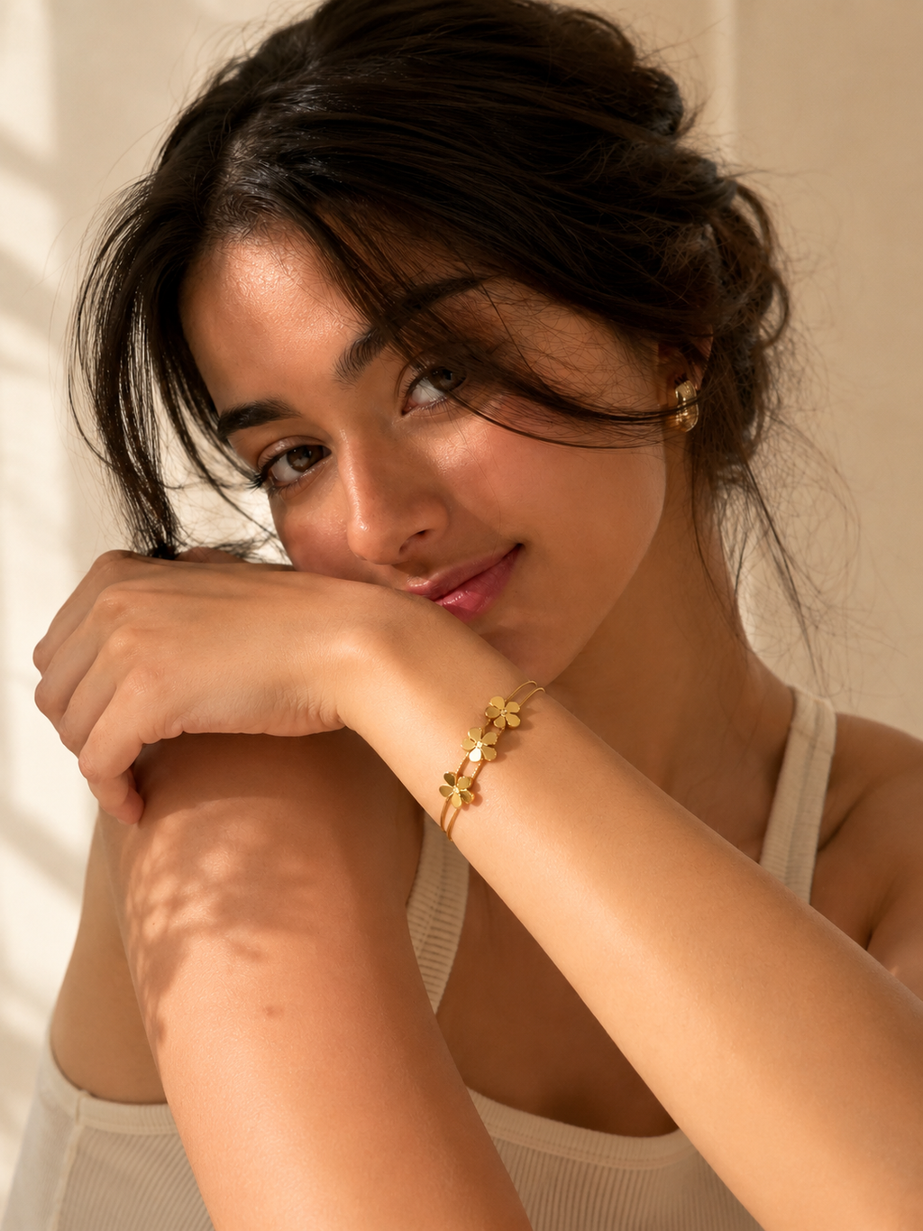 Triple Flower Gold Bracelet – Anti Tarnish Dainty Jewelry