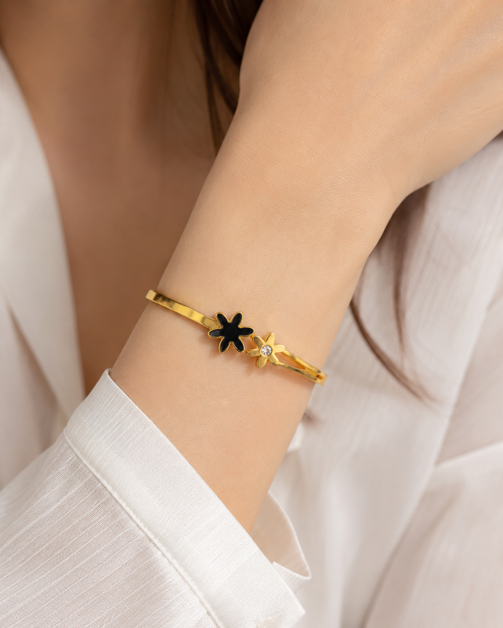 Dual Flower Gold Bangle – Anti Tarnish Dainty Jewelry