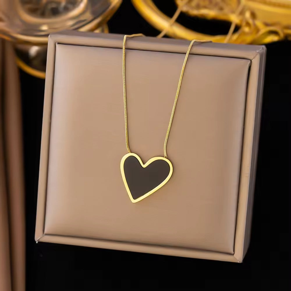 Midnight Black Heart Necklace – Anti Tarnish Bold Jewelry for Women