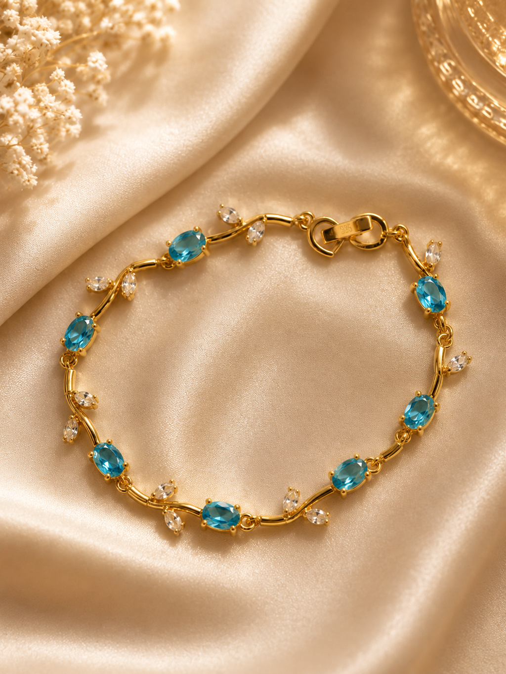 Blue Tulip Gold Bracelet – Anti Tarnish Floral Jewelry