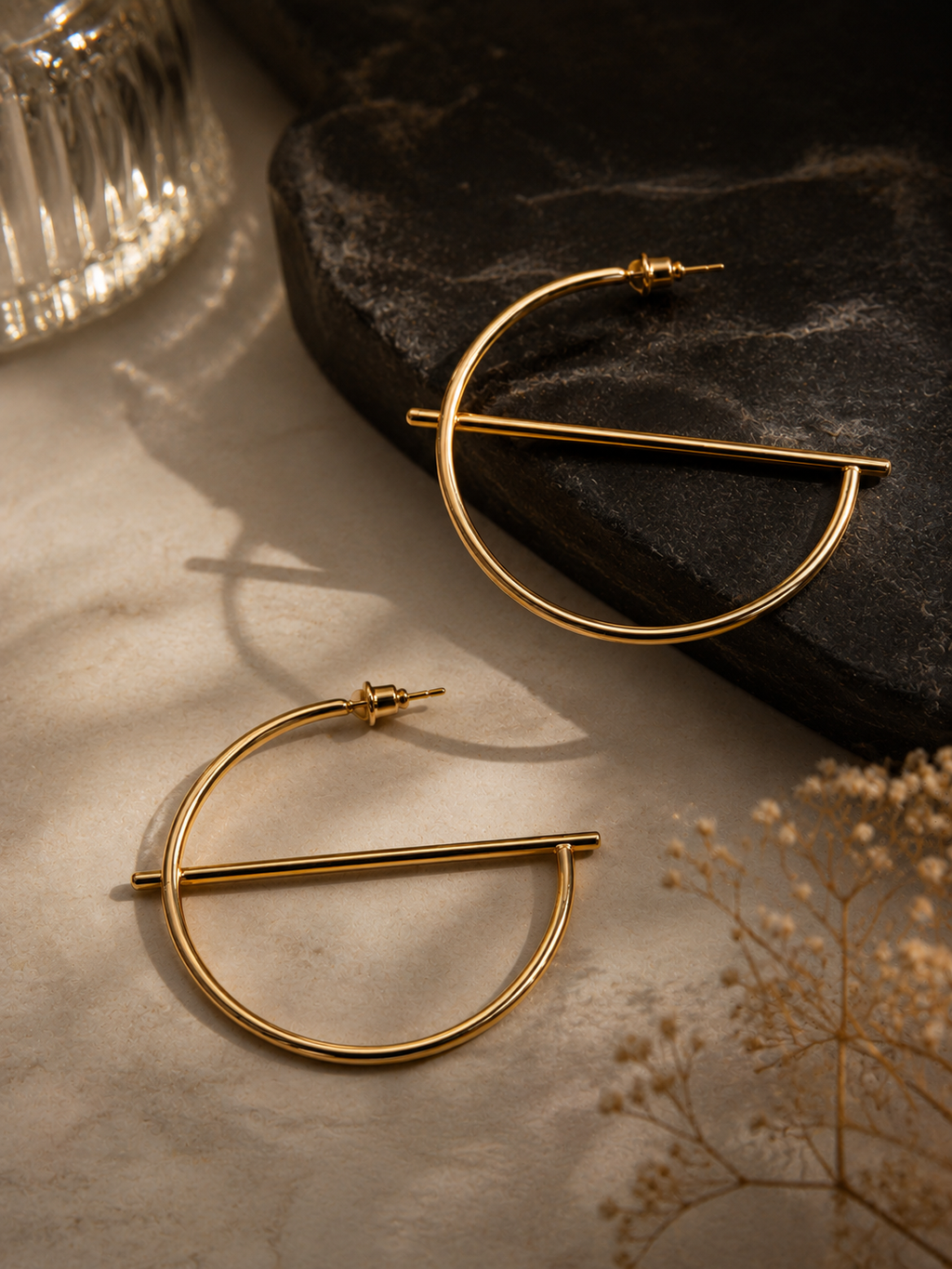 Halo Bar Gold Hoop Earrings – Anti Tarnish Minimal Jewelry