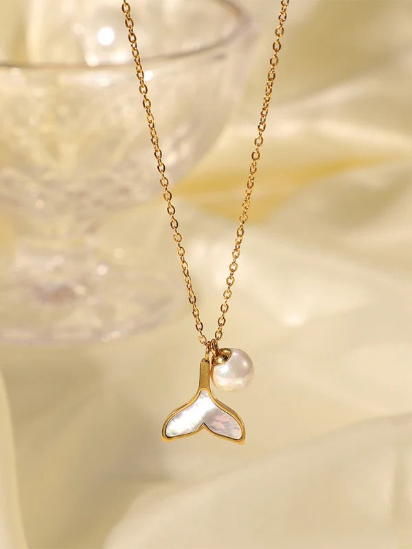 Luna Drift Pearl Necklace – Anti Tarnish Minimal Pearl Jewelry Women