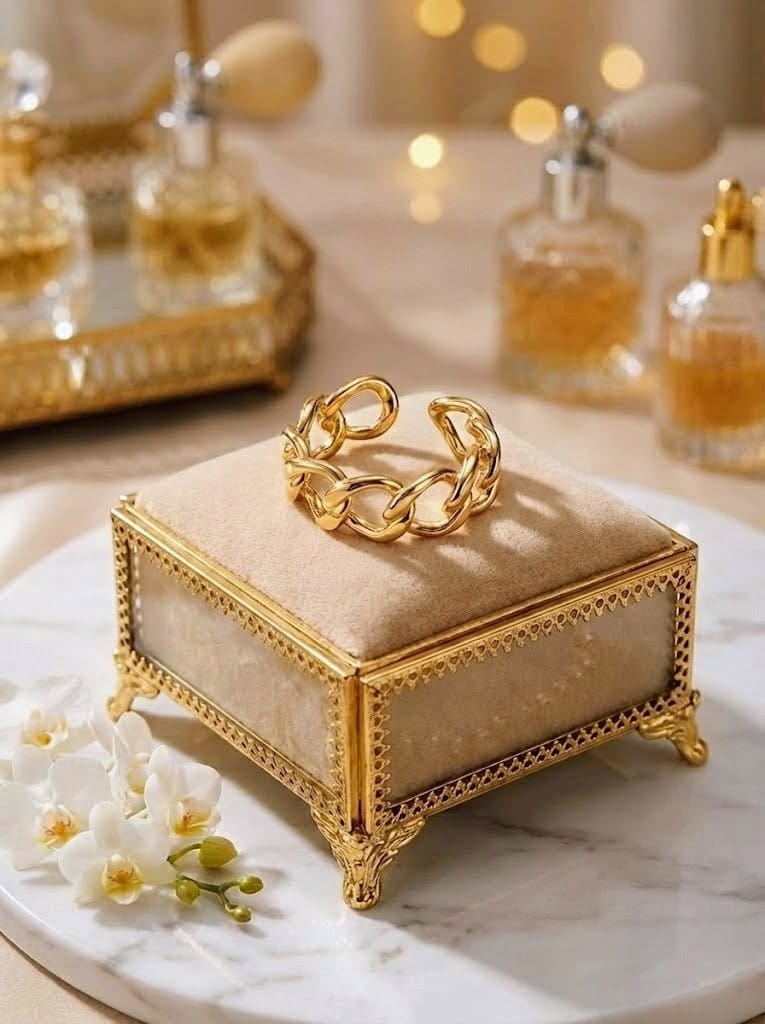 Golden Link Chain Ring