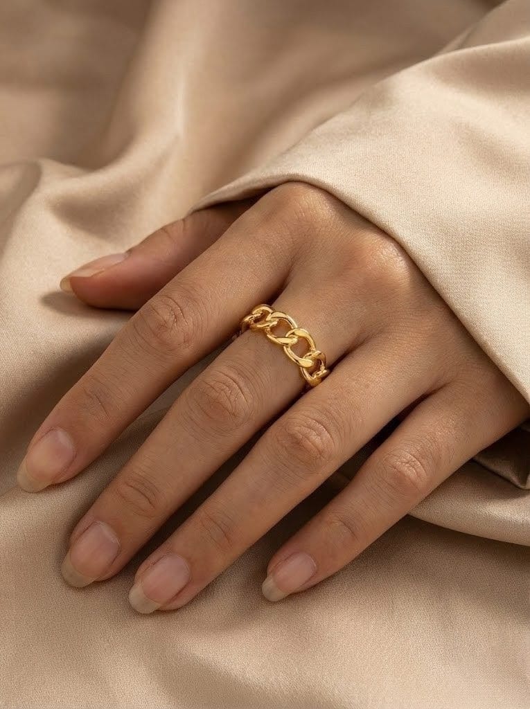 Golden Link Chain Ring