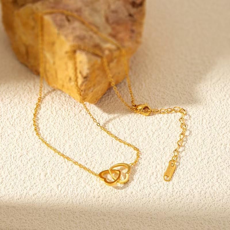 Linked Hearts Necklace – Anti Tarnish Minimal Love Jewelry for Women