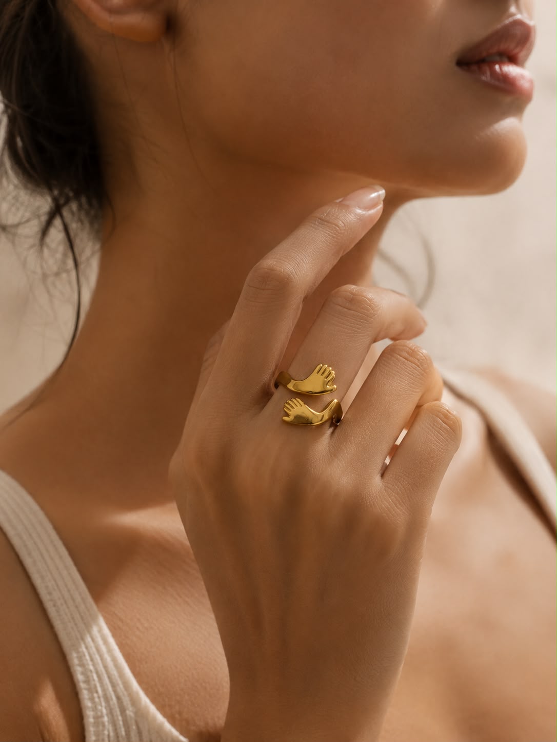Hug Statement Ring