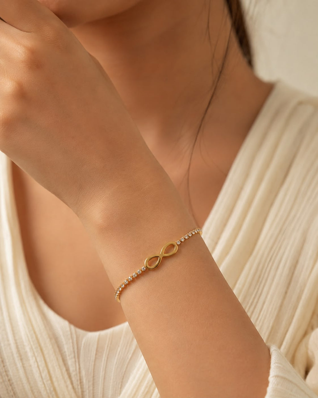 Infinity Sparkle Bracelet