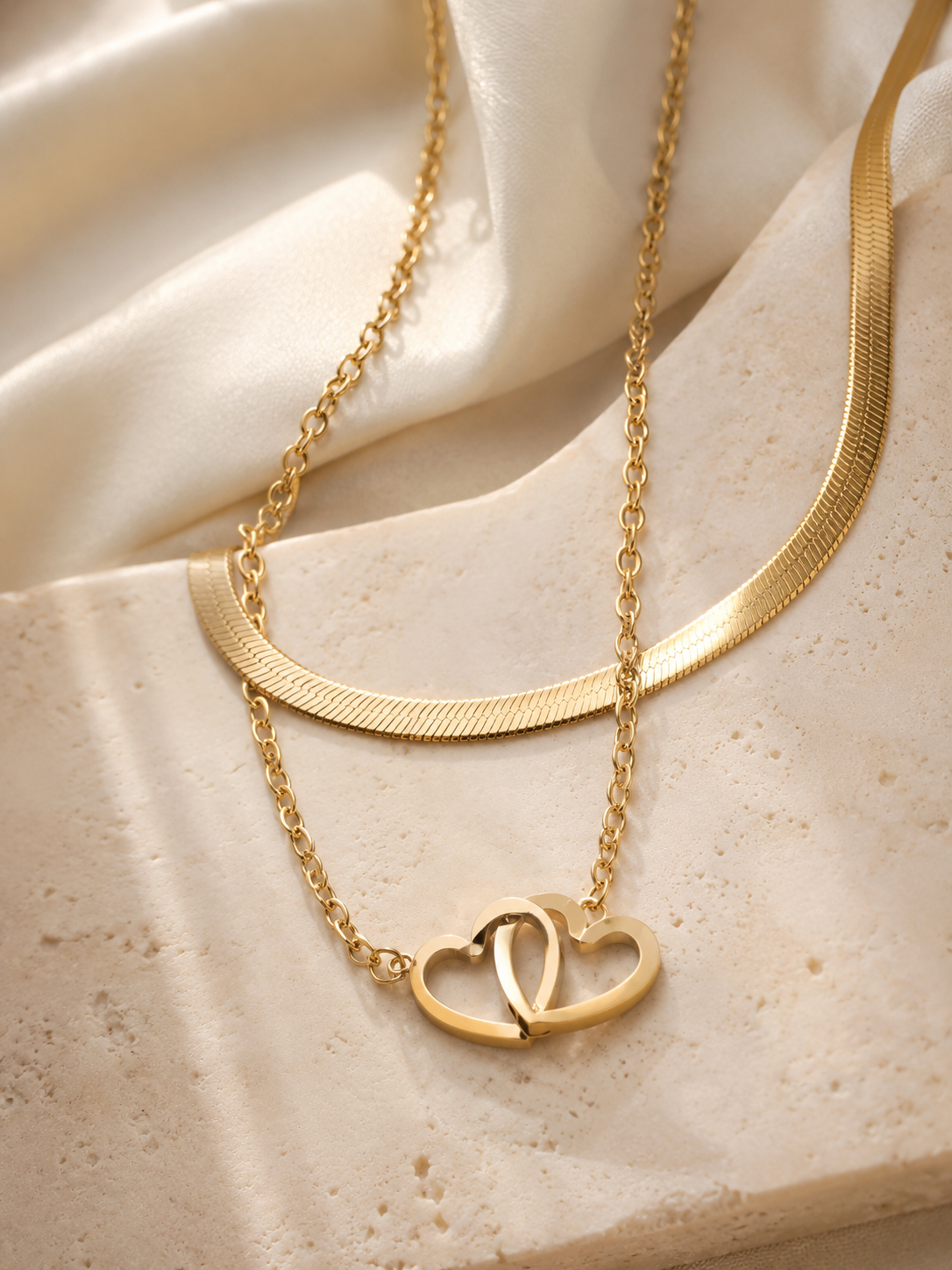 Linked Hearts Gold Necklace – Anti Tarnish Gift Jewelry