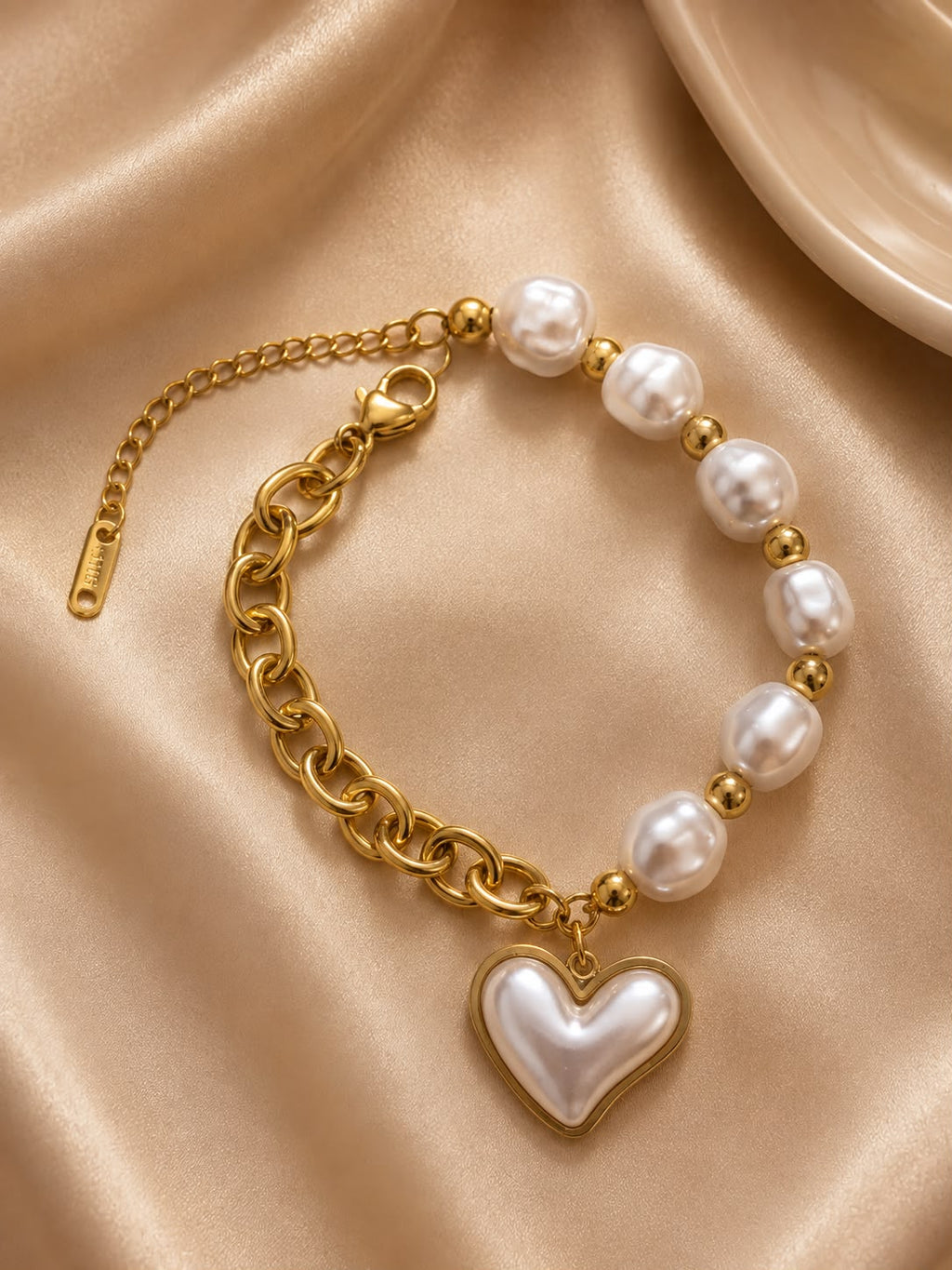 Pearl Heart Charm Bracelet