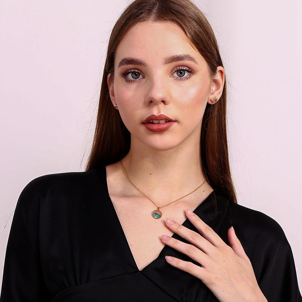 Ocean Wave Dolphin Necklace – Anti Tarnish Enamel Pendant for Women