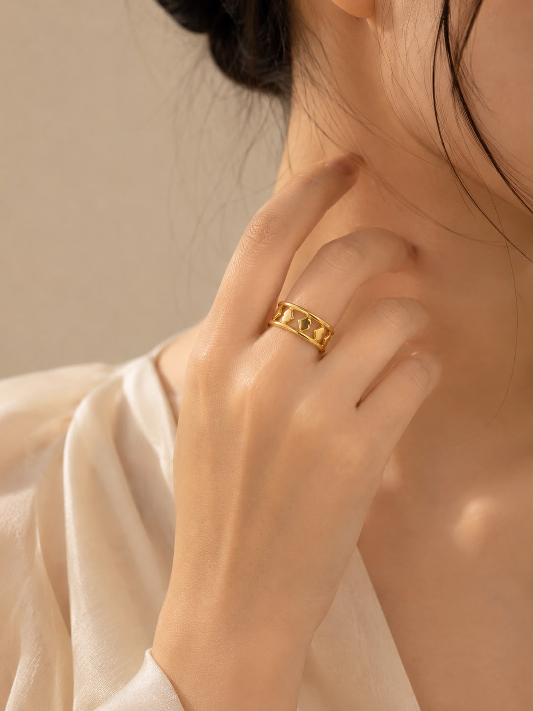 Heart Link Statement Ring