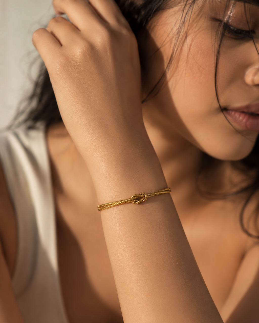 Infinity Knot Gold Bracelet – Anti Tarnish Minimal Jewelry