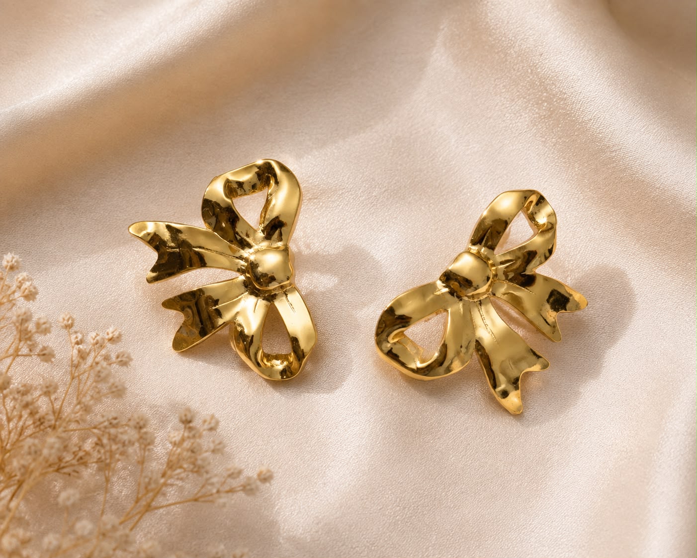 Molten Bow Stud Earrings