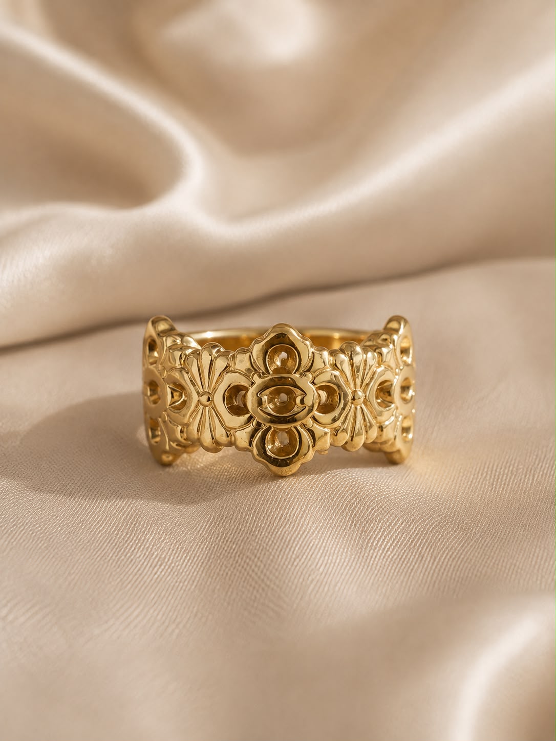 Vintage Floral Filigree Ring