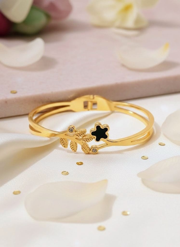 Golden Leaf & Star Bangle
